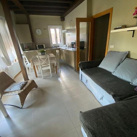 Refitoleria Apartamentos Segovia Exterior photo