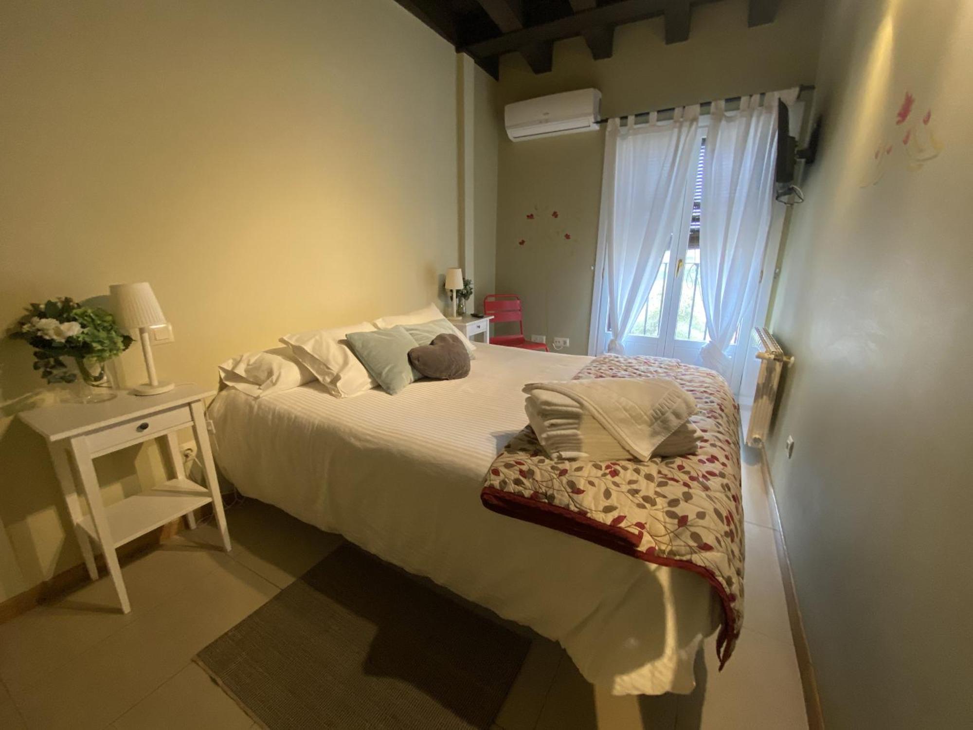 Refitoleria Apartamentos Segovia Exterior photo
